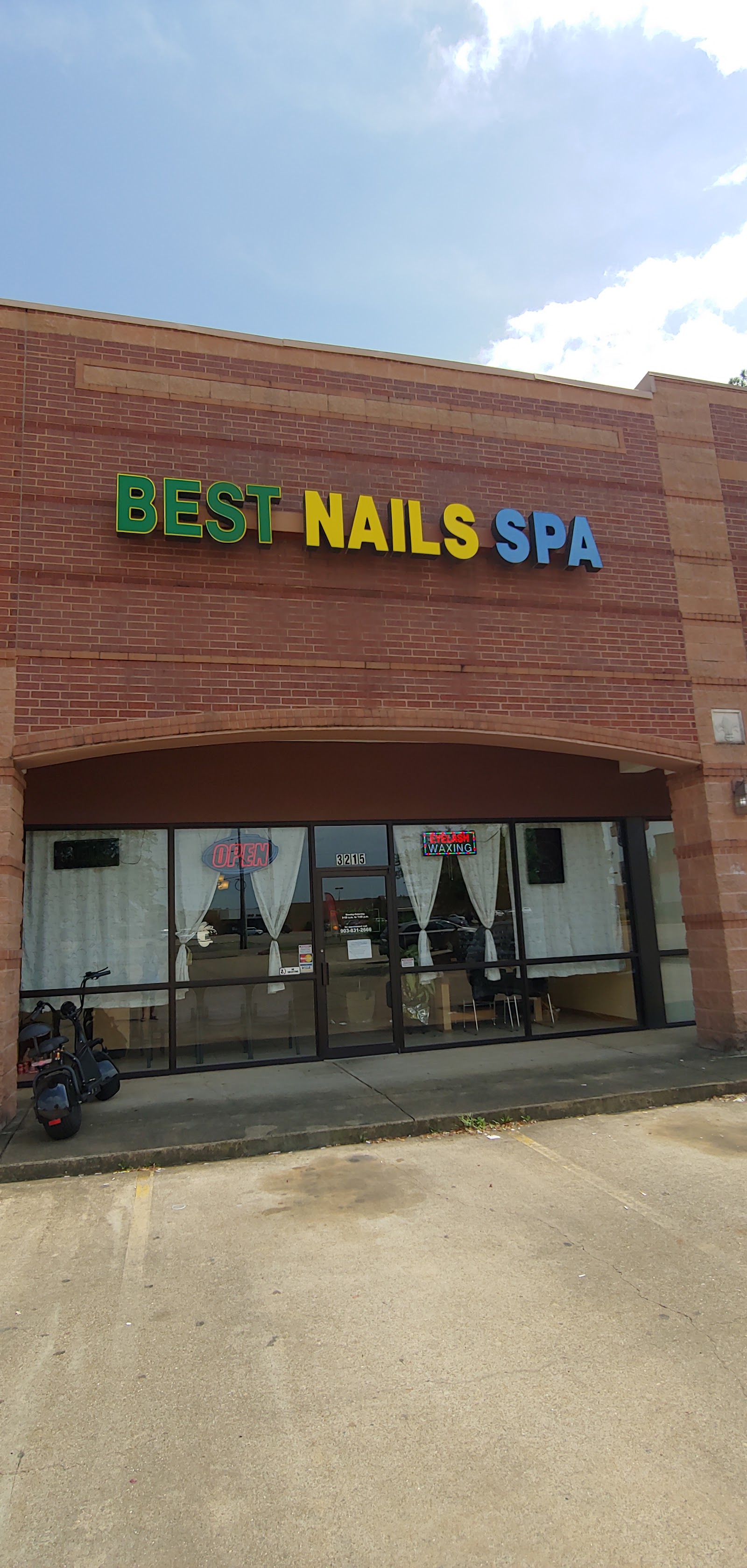 VIP Nail Bar nail photo 4